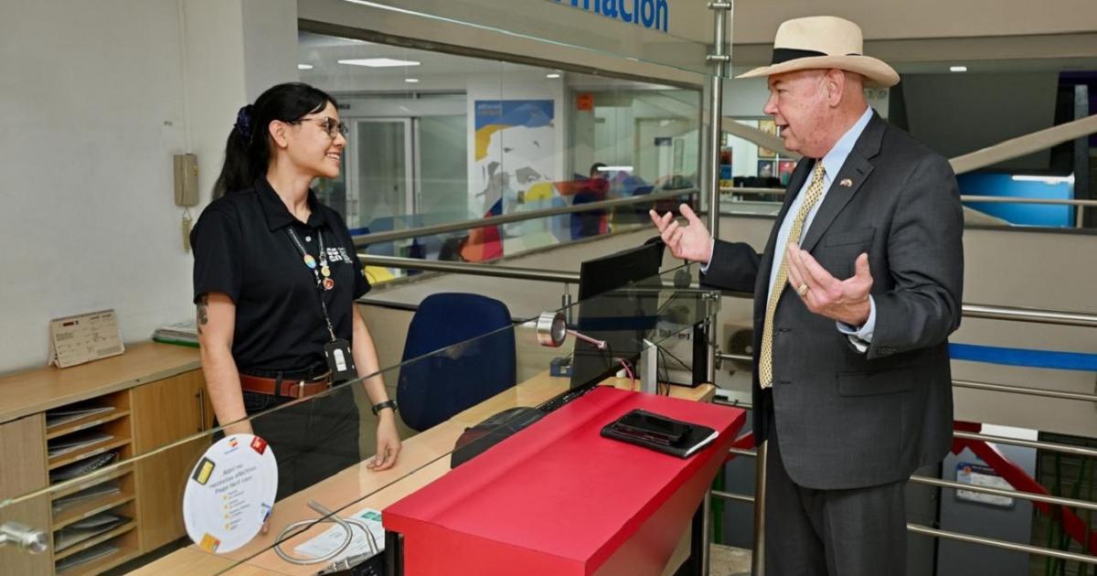Noticias Medellín: Embajador de EEUU en Colombia habría llegado a la ciudad Noticias Medellín: Embajador de EEUU en Colombia habría llegado a la ciudad
