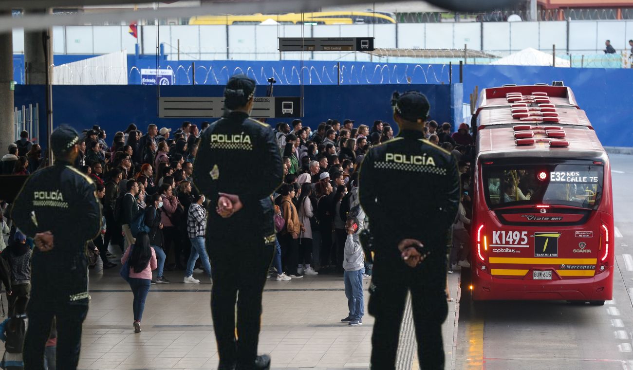 ¿Transmilenio se quedó sin policías? Autoridades aclaran la verdad ¿Transmilenio se quedó sin policías? Autoridades aclaran la verdad
