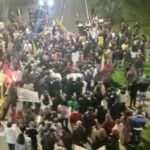 Tercer día de protestas contra reubicación de indígenas embera Tercer día de protestas contra reubicación de indígenas embera