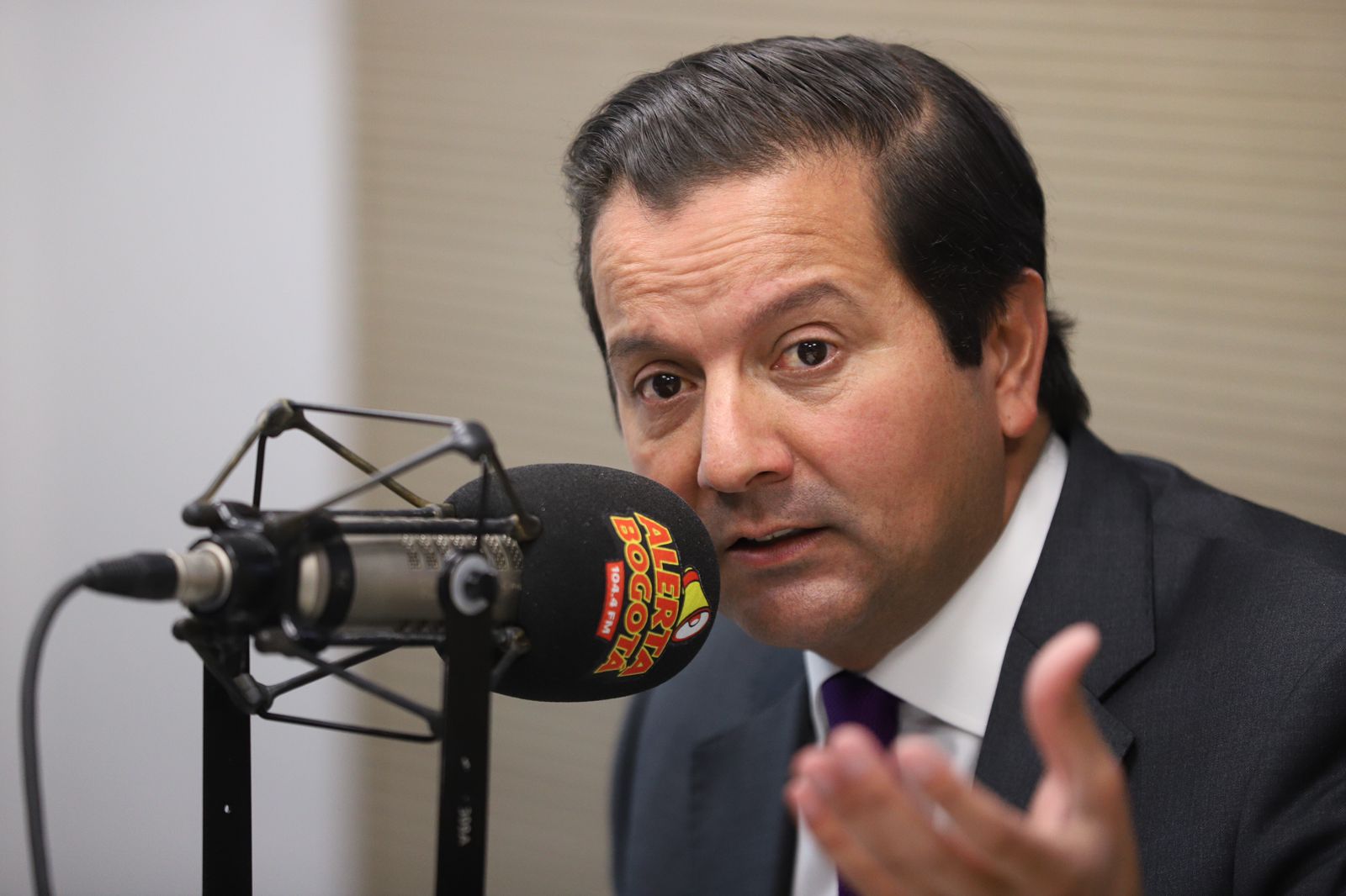 David Luna en Alerta Bogotá: “Este país necesita sensatez, no gritos”