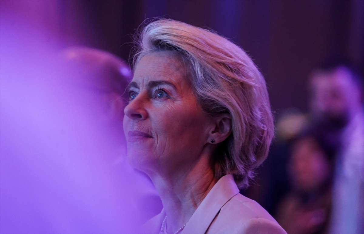 Bruselas suspende seis meses las contramedidas arancelarias contra EEUU sin detallar su acuerdo