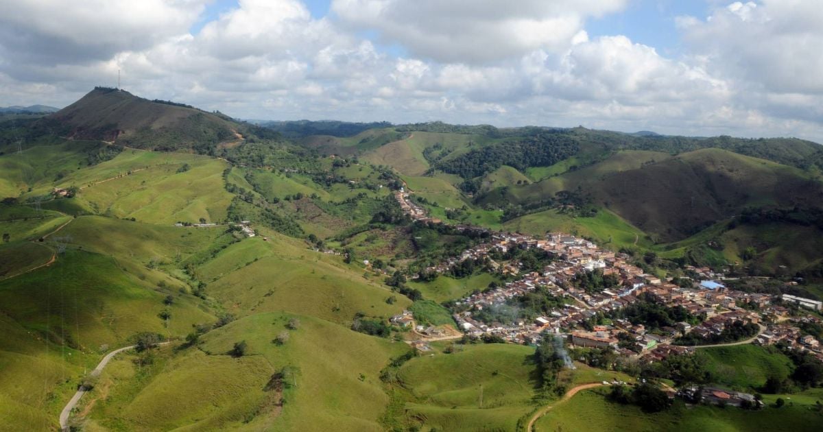 Cómo llegar al pueblo de Antioquia famoso por sus cuevas y cavernas, no es muy lejos de Medellín Cómo llegar al pueblo de Antioquia famoso por sus cuevas y cavernas, no es muy lejos de Medellín