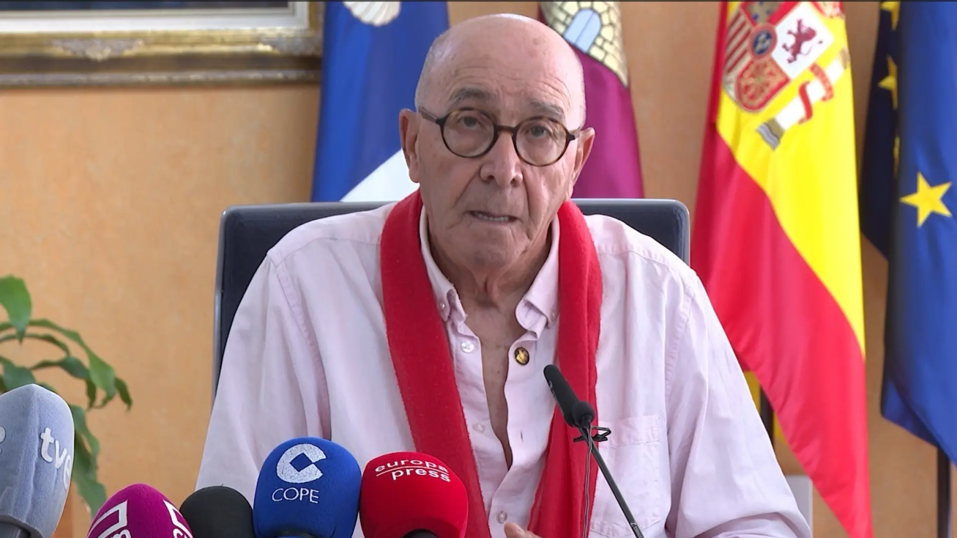 El alcalde de Noblejas persiste en su huelga de hambre y anuncia movilizaciones en Toledo: «Habrá instituto»