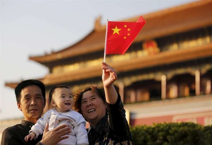 El extraño caso de China: de la prohibición del segundo hijo a los subsidios para tenerlos
