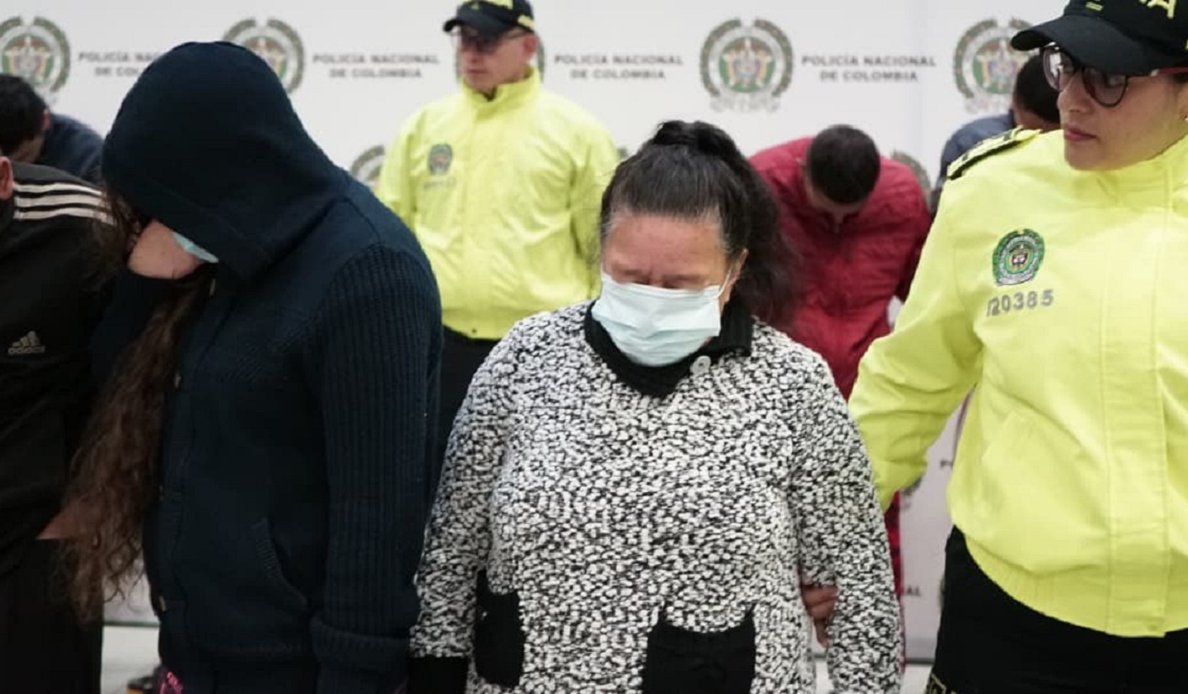 Cae abuela jíbara que usaba menores de edad para vender droga en colegios Cae abuela jíbara que usaba menores de edad para vender droga en colegios