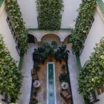 Viajar sin playa: por qué Sevilla y Granada son perfectas para un verano distinto y sin morir de calor