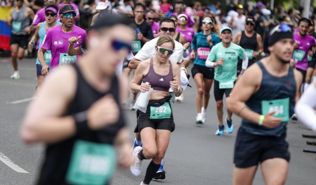 Cierres viales por maratón en Bogotá: vías bloqueadas y desvíos Cierres viales por maratón en Bogotá: vías bloqueadas y desvíos