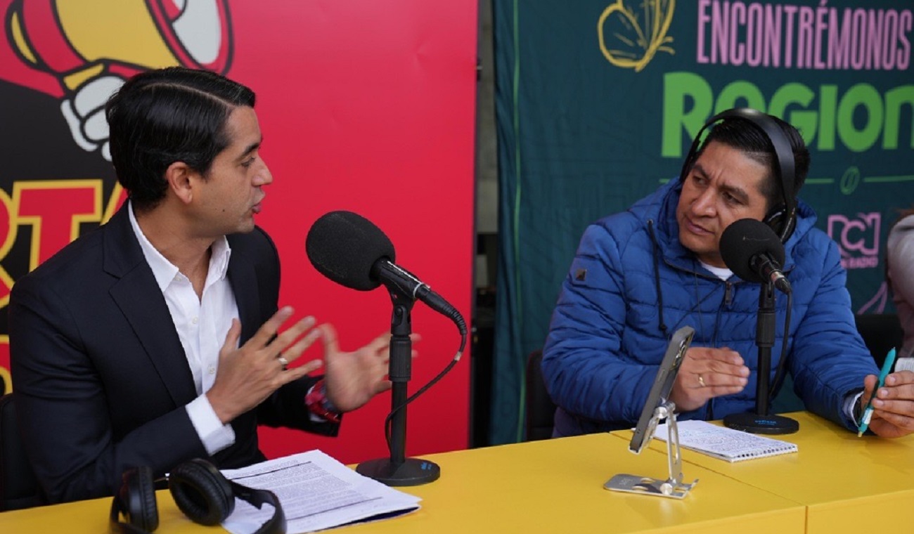 Director de agencia Atenea anuncia más becas para jóvenes bogotanos