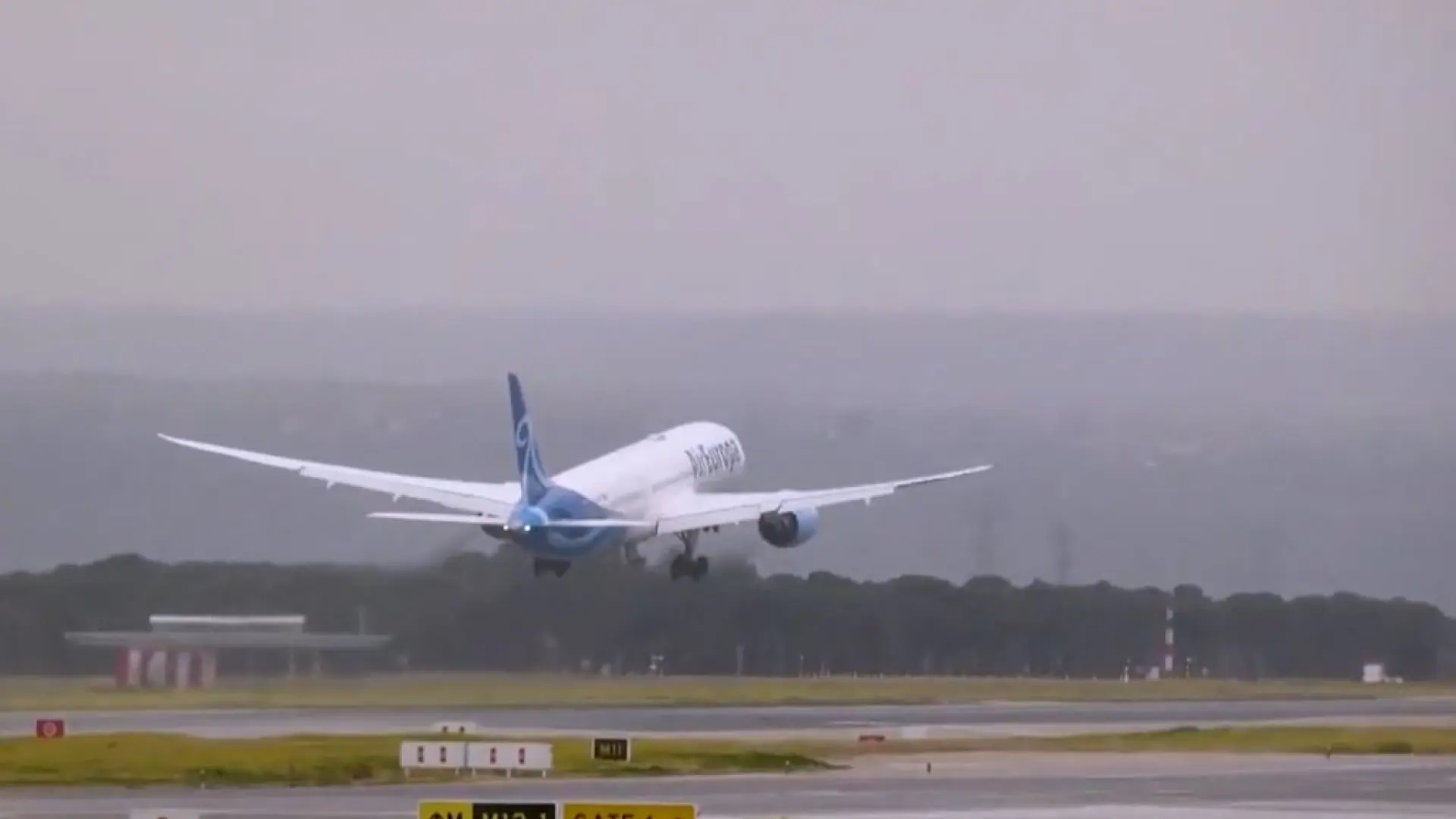 estas son las terapias que ayudan a superar el pánico a los viajes en avión