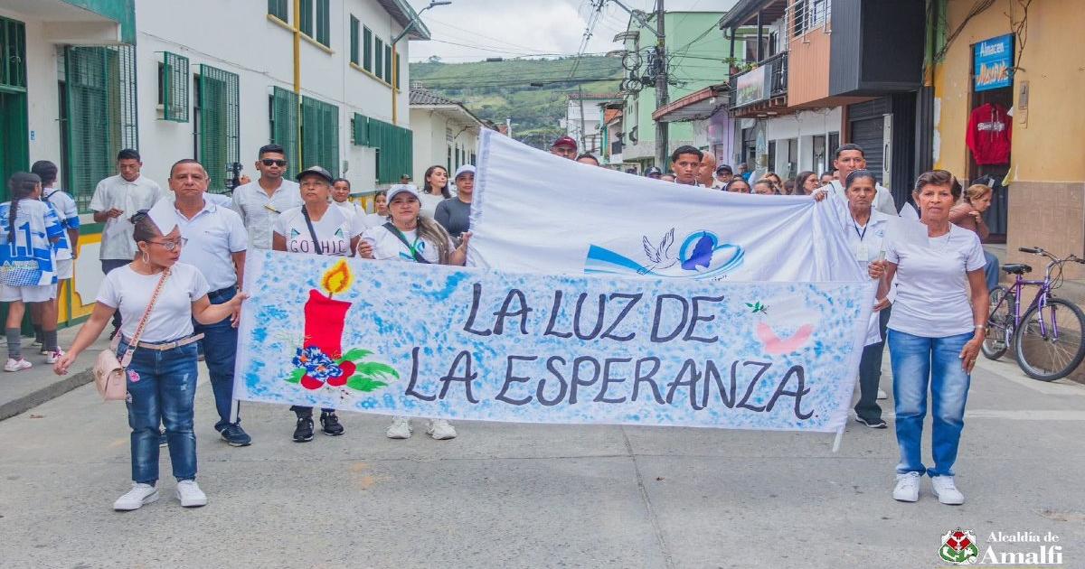 Noticias Antioquia: En Amalfi marcharon para rechazar la violencia