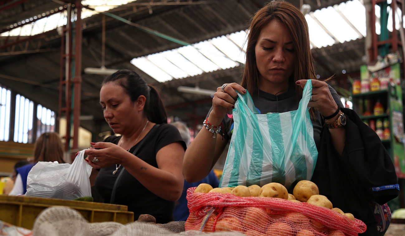Aumentan precios en Bogotá por paros; suben papa, plátano y más productos Aumentan precios en Bogotá por paros; suben papa, plátano y más productos