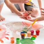 Planes para niñas y niños en agosto: que no se queden aburridos en casa