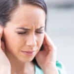 Cómo quitar el moco del oído en casa de forma natural: estos son algunos remedios