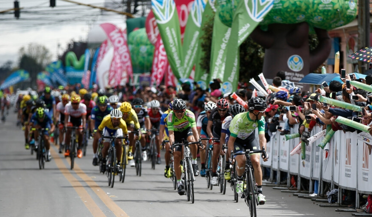 Le tocó madrugar: cierres viales en Cundinamarca por la Vuelta a Colombia