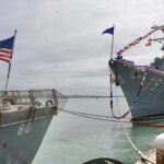 EEUU podrá enviar armas a Israel a través de las bases de Morón y Rota a pesar del embargo anunciado por Sánchez