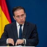 Albares da la última hora de los 30.000 españoles en Oriente Medio en plena escalada bélica: "No hay muertos ni heridos"