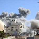 Gaza, "reurbanizada" y "zona libre de terrorismo": lea los 20 puntos del plan de Trump que estudia Hamás