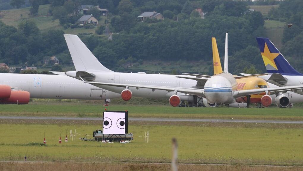 Grandes retrasos y cancelaciones por un ciberataque a varios aeropuertos europeos que afecta al ‘chek-in’