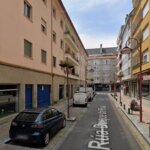 Investigan la muerte violenta de una mujer en Vilagarcía tras precipitarse su hijo por una ventana Investigan la muerte violenta de una mujer en Vilagarcía tras precipitarse su hijo por una ventana