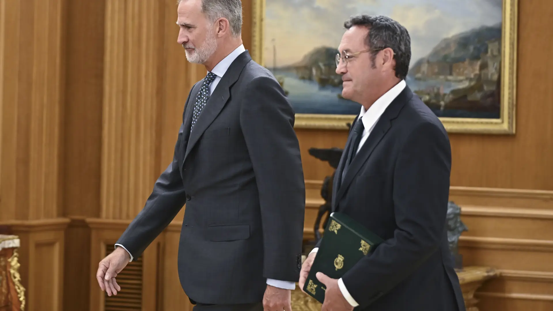 Jueces, fiscales y diez vocales del CGPJ exigen a García Ortiz que no vaya mañana al acto del Año Judicial «por respeto al rey» Jueces, fiscales y diez vocales del CGPJ exigen a García Ortiz que no vaya mañana al acto del Año Judicial «por respeto al rey»