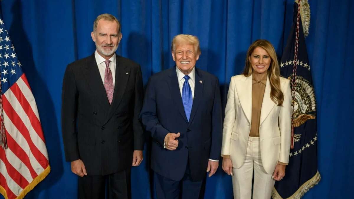 La Casa Blanca publica la foto de Trump con el Rey cuatro días más tarde que con el resto de líderes