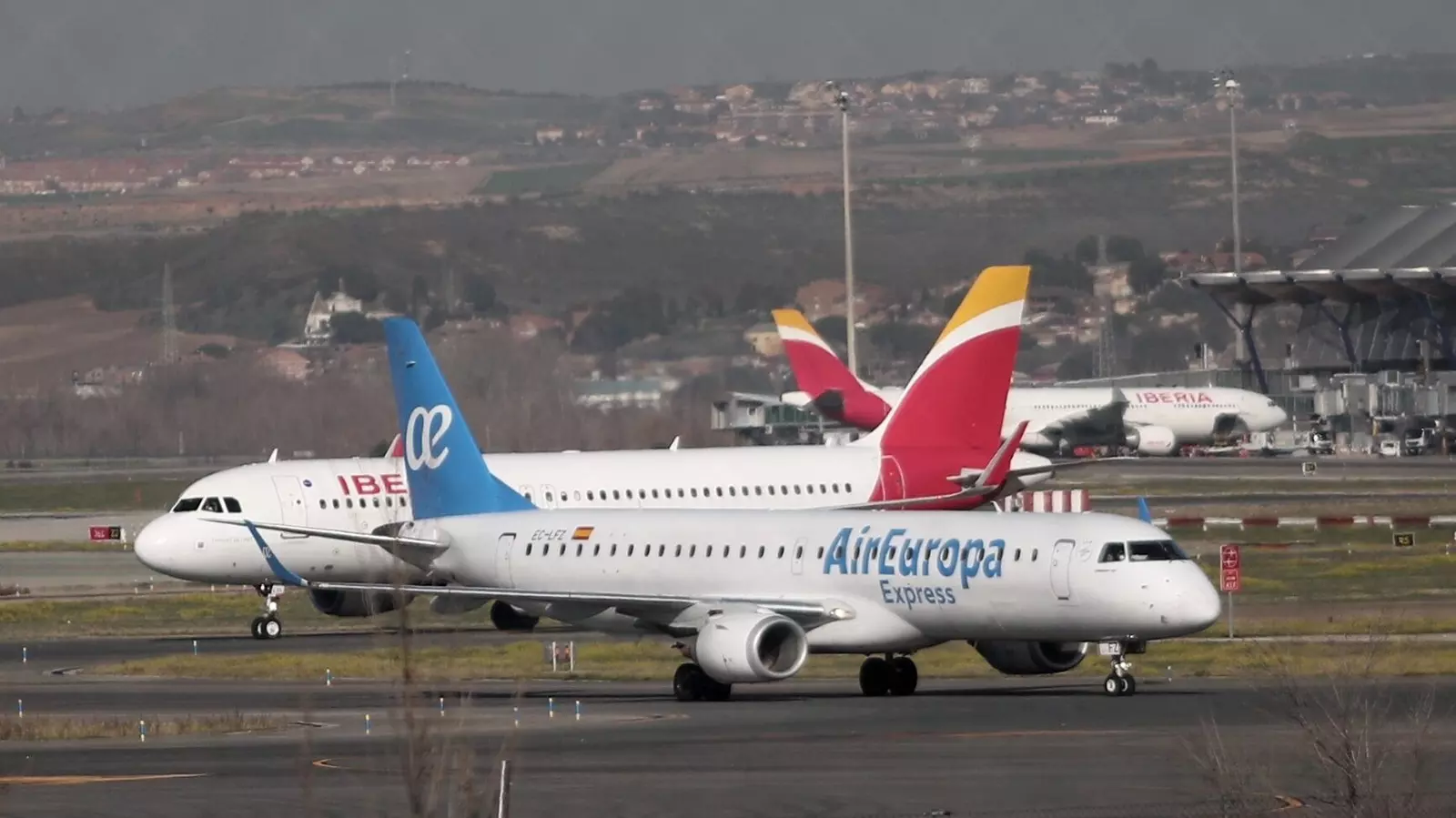 La empresa de ciberseguridad que ha sufrido un 'hackeo' en los aeropuertos acaba de ser contratada por la OTAN La empresa de ciberseguridad que ha sufrido un 'hackeo' en los aeropuertos acaba de ser contratada por la OTAN