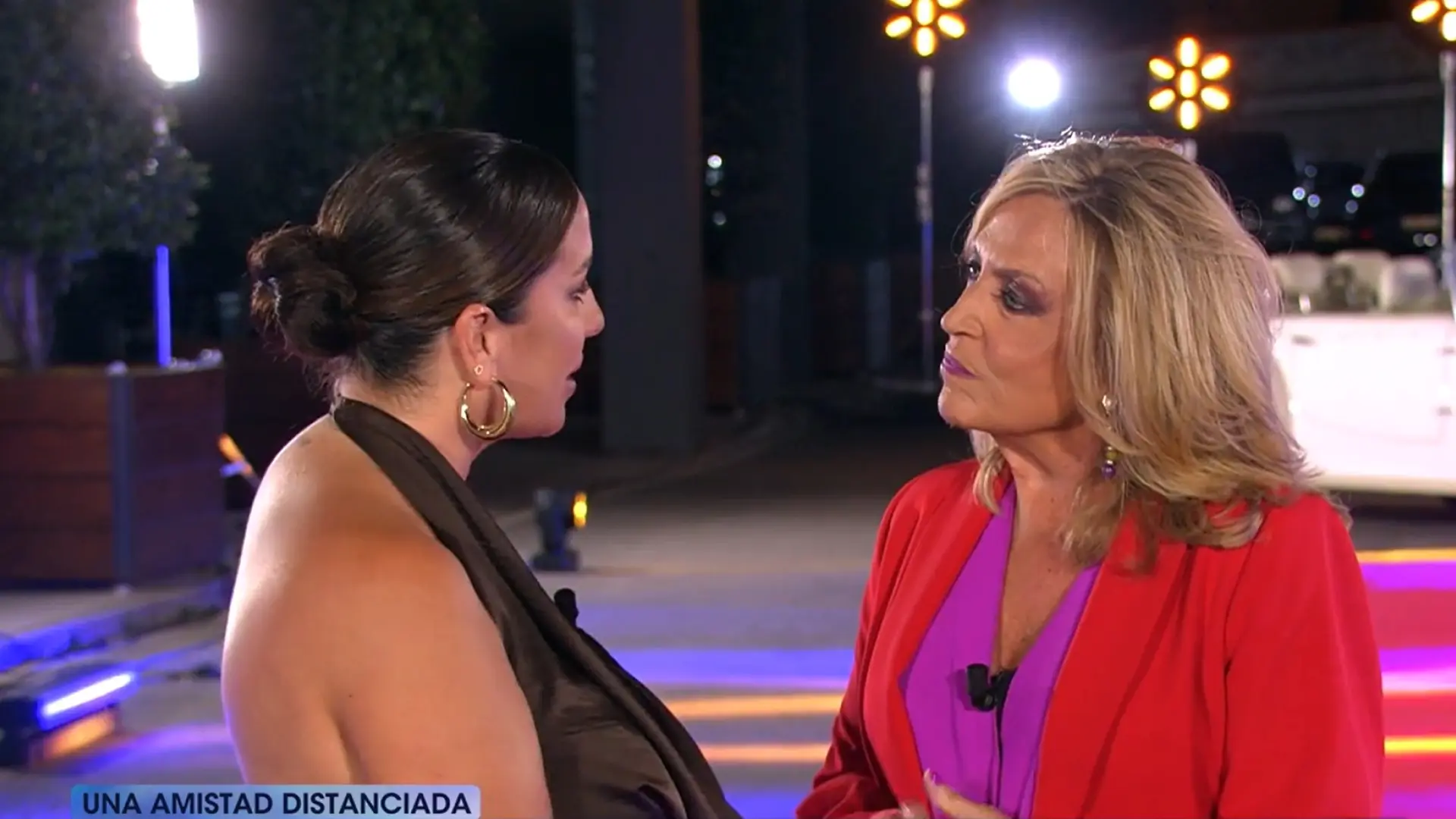 Un micro abierto destapa la opinión de Anabel Pantoja ante su reencuentro con Lydia Lozano: «De sopetón, sin anestesia» Un micro abierto destapa la opinión de Anabel Pantoja ante su reencuentro con Lydia Lozano: «De sopetón, sin anestesia»
