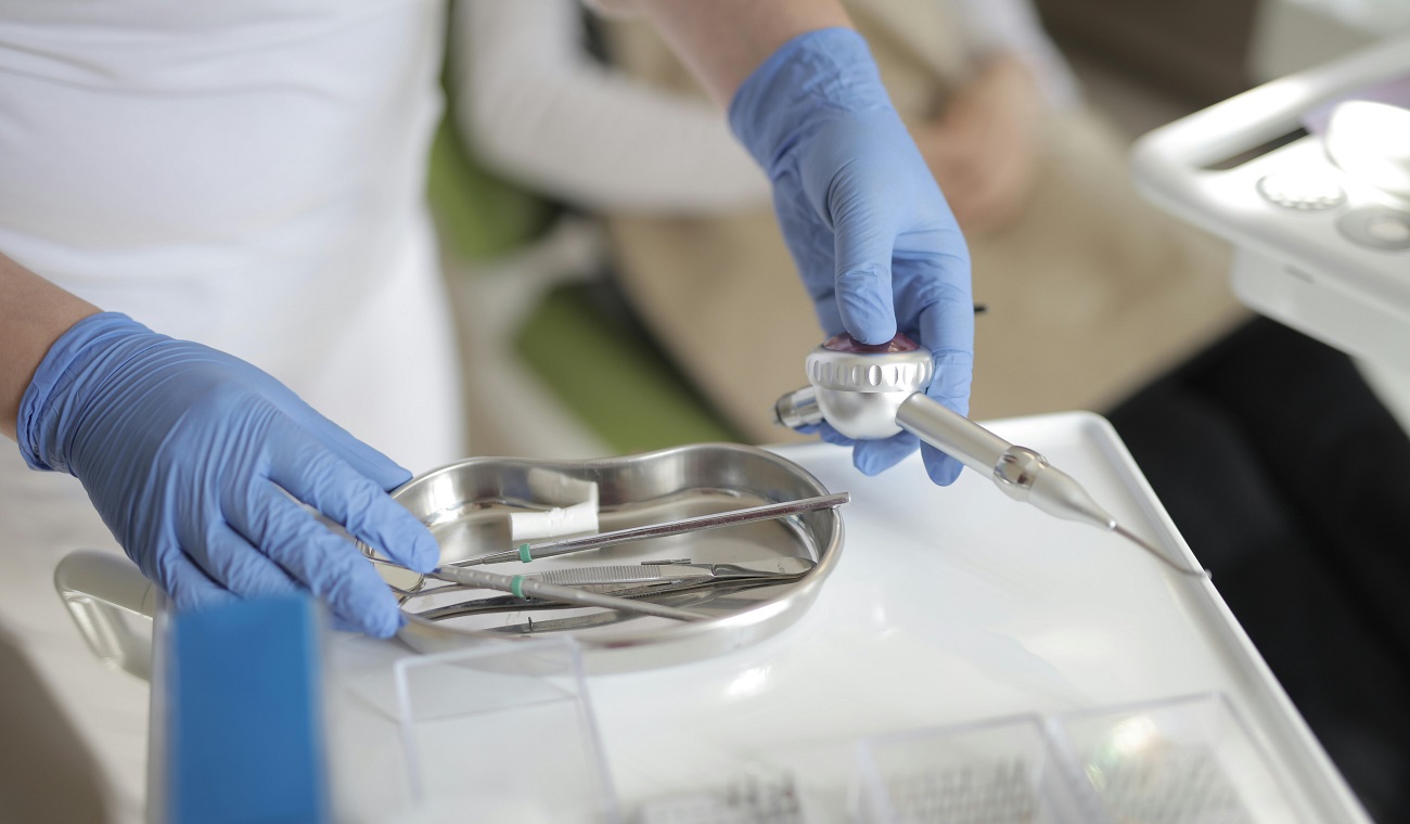 A la cárcel dentista acusado de abusar de paciente menor durante consulta