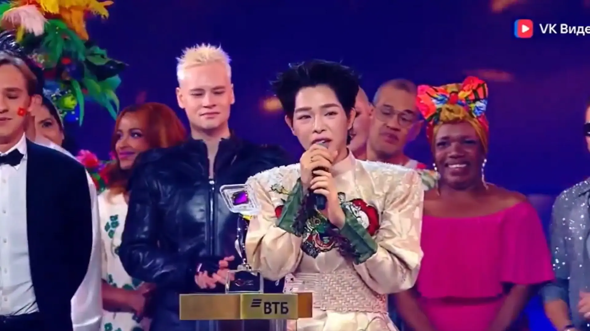 así suena la canción de Duc Phuc, ganador del festival así suena la canción de Duc Phuc, ganador del festival