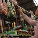 Alcaldía da bonos alimentarios: podrán canjearlos y ahorrarse el mercado