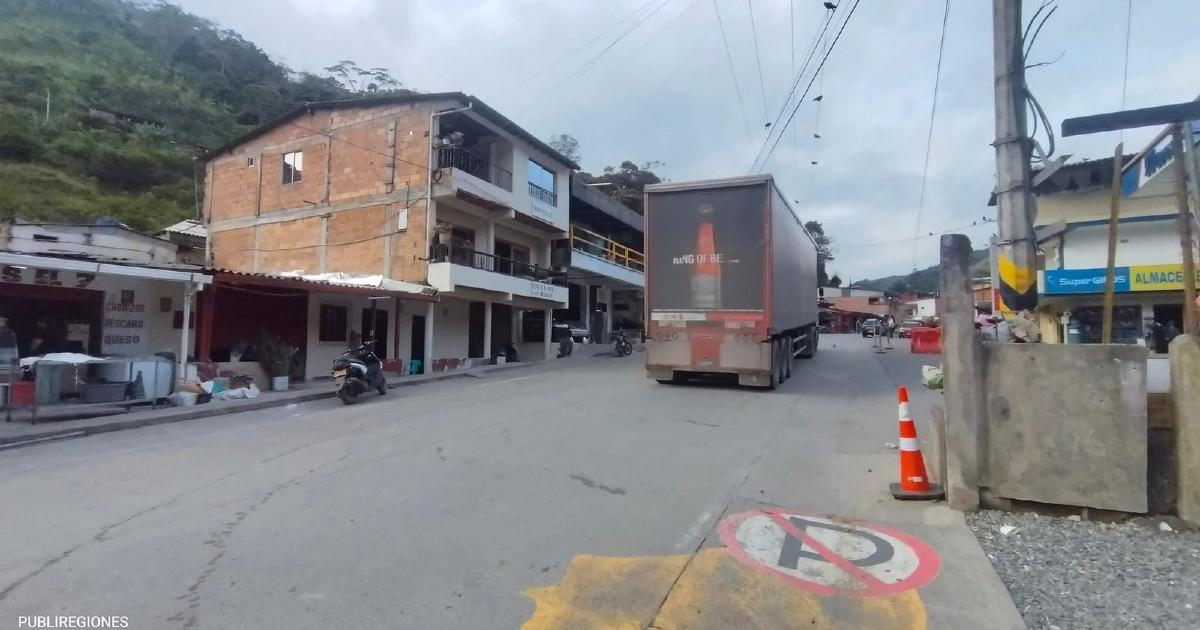 Noticias Chocó: Paro transportadores de carga Quibdó – Medellín