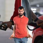 Se complicaría la compra de carros y motos: ni pal híbrido ni pal mecánico