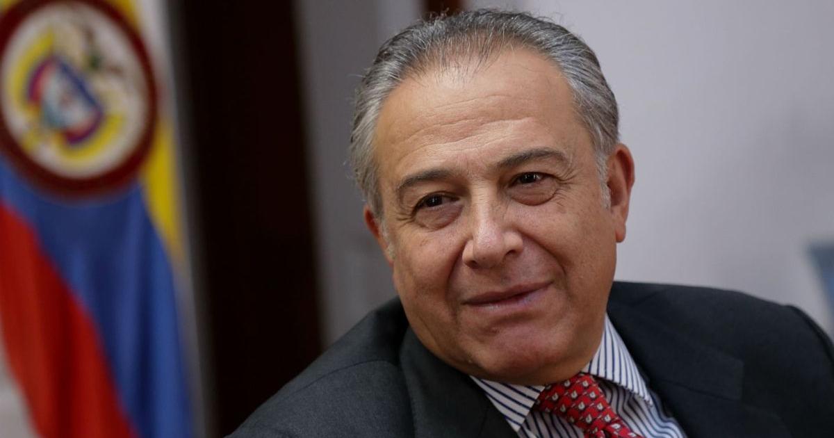 Medellín: Óscar Naranjo aseguró que Colombia necesita control territorial Medellín: Óscar Naranjo aseguró que Colombia necesita control territorial
