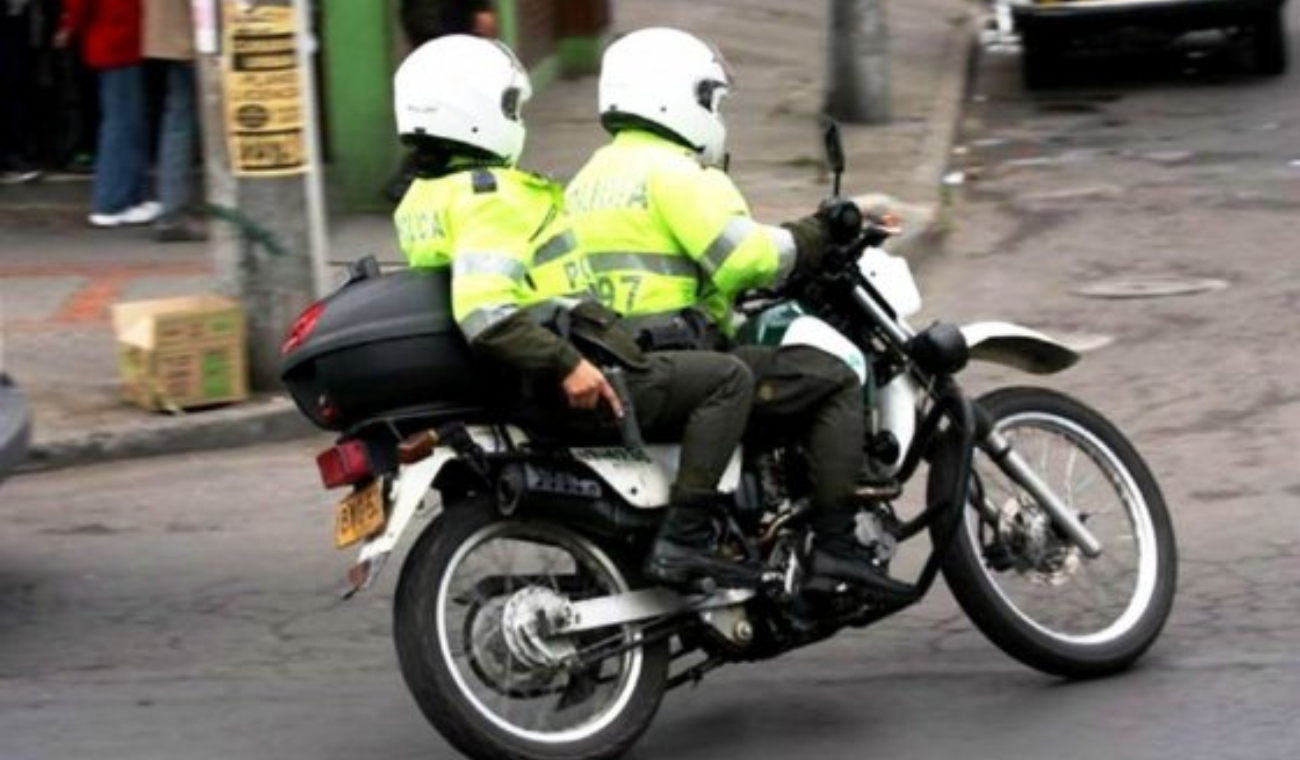 Rápidos y furiosos: Policía captura a ladrones en persecución maratónica