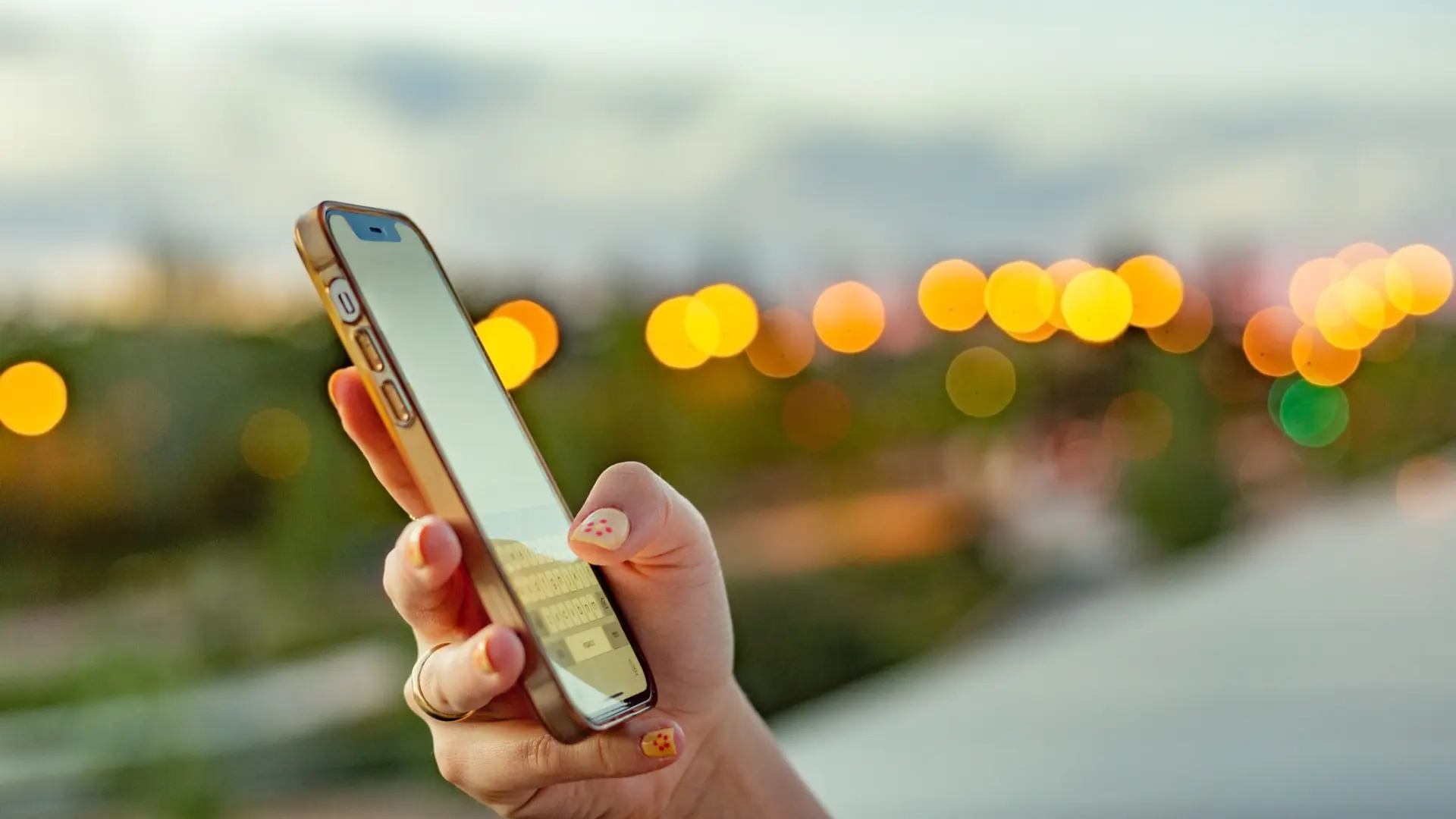 Qué significa que alguien siempre te responda los mensajes de Whatsapp al momento, según la psicología Qué significa que alguien siempre te responda los mensajes de Whatsapp al momento, según la psicología
