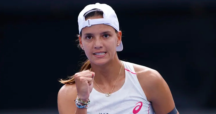 Emiliana Arango derrota a la australiana Hunter y accede a cuartos de finales