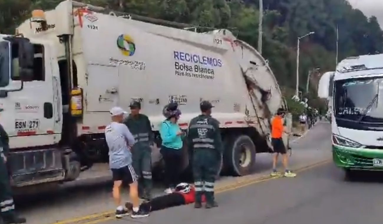 Trancón en vía Bogotá-La Calera: viajeros quedaron atrapados