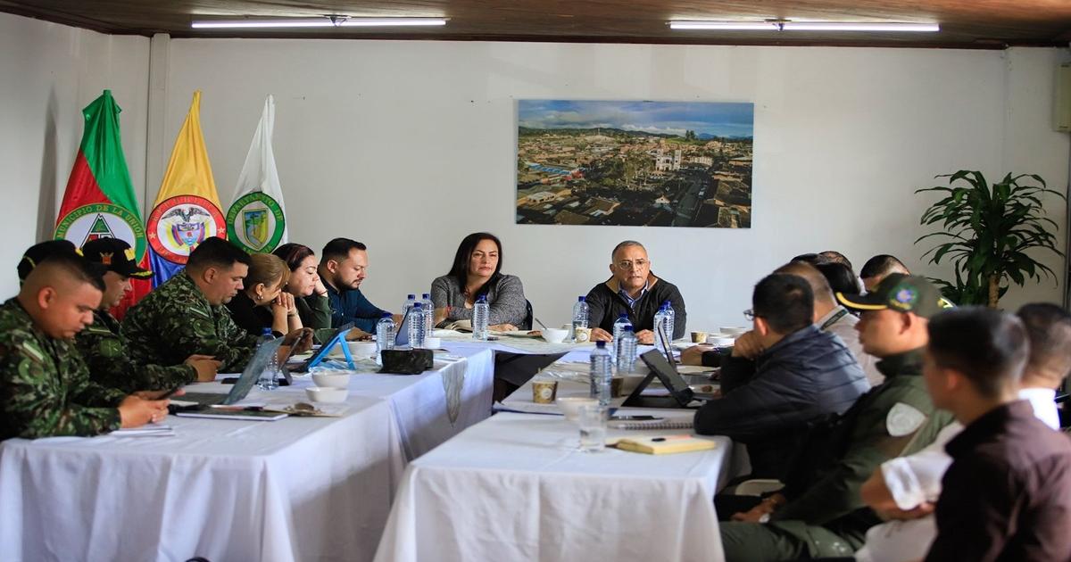 Noticias Antioquia: Refuerzan medidas de seguridad en La Unión tras masacre Noticias Antioquia: Refuerzan medidas de seguridad en La Unión tras masacre