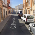 Dos jóvenes apuñalan a un hombre que conducía en Huelva tras una pelea por haber roto su retrovisor