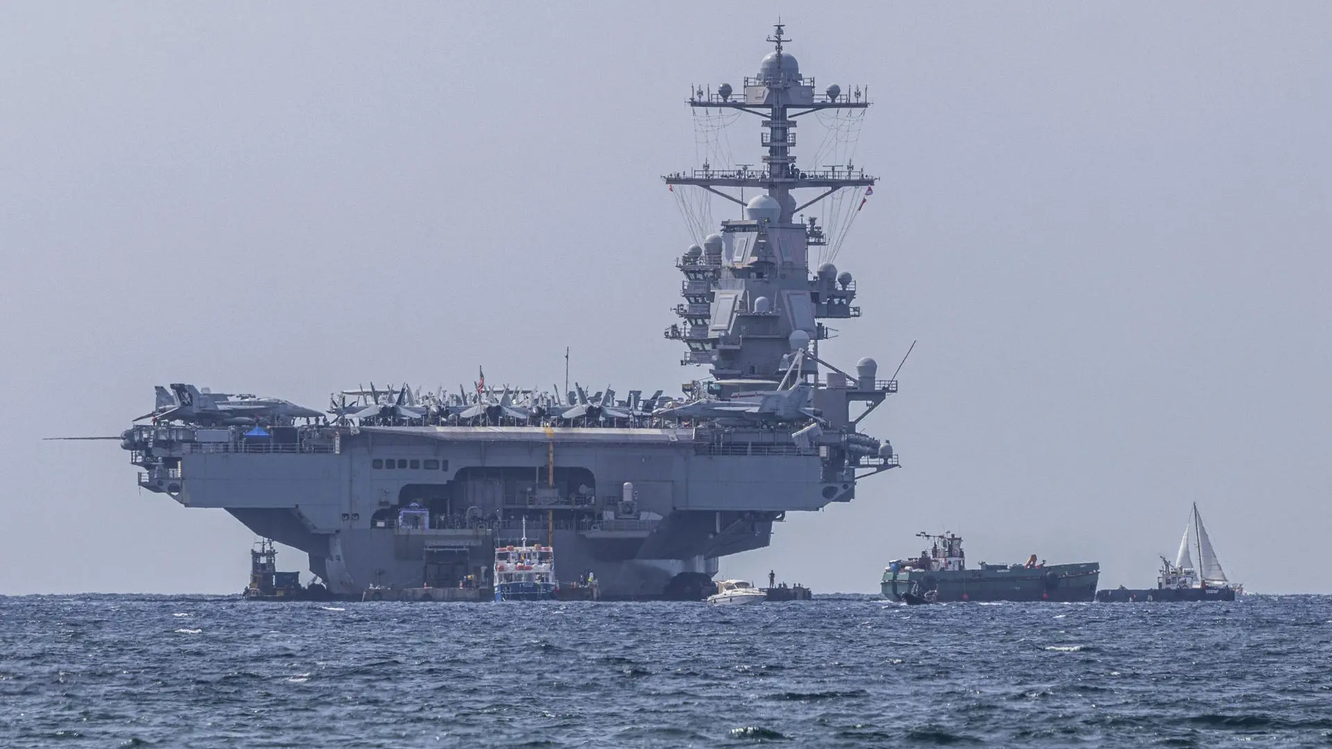 Trump niega haber decidido atacar instalaciones militares en Venezuela Trump niega haber decidido atacar instalaciones militares en Venezuela