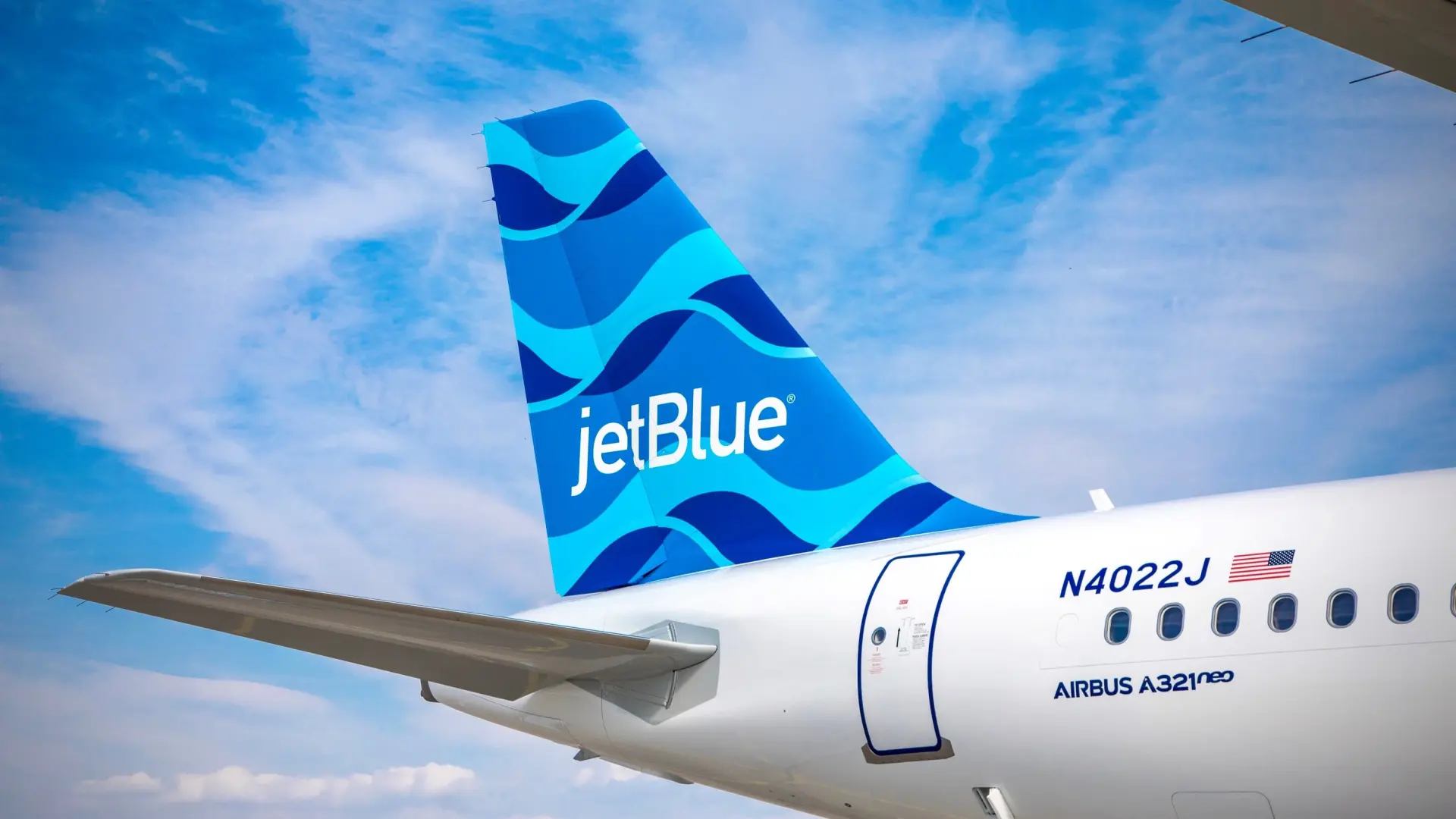 Un airbus de JetBlue aterriza de emergencia en Florida y deja varios pasajeros heridos Un airbus de JetBlue aterriza de emergencia en Florida y deja varios pasajeros heridos