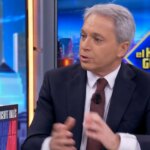 Vicente Vallés ironiza en 'El Hormiguero' sobre Pedro Sánchez: "Está en un buen momento" Vicente Vallés ironiza en 'El Hormiguero' sobre Pedro Sánchez: "Está en un buen momento"