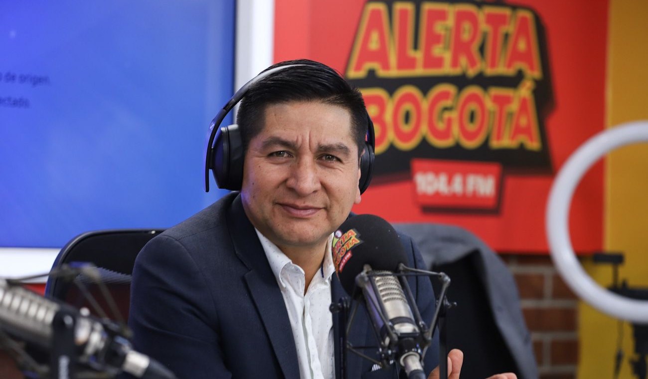 Descargue la nueva app de RCN Radio y sintonice Alerta Descargue la nueva app de RCN Radio y sintonice Alerta