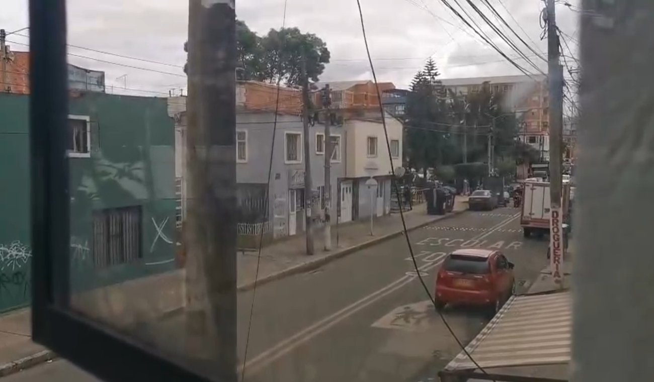 Policía recupera moto robada en Kennedy y detiene a delincuente armado