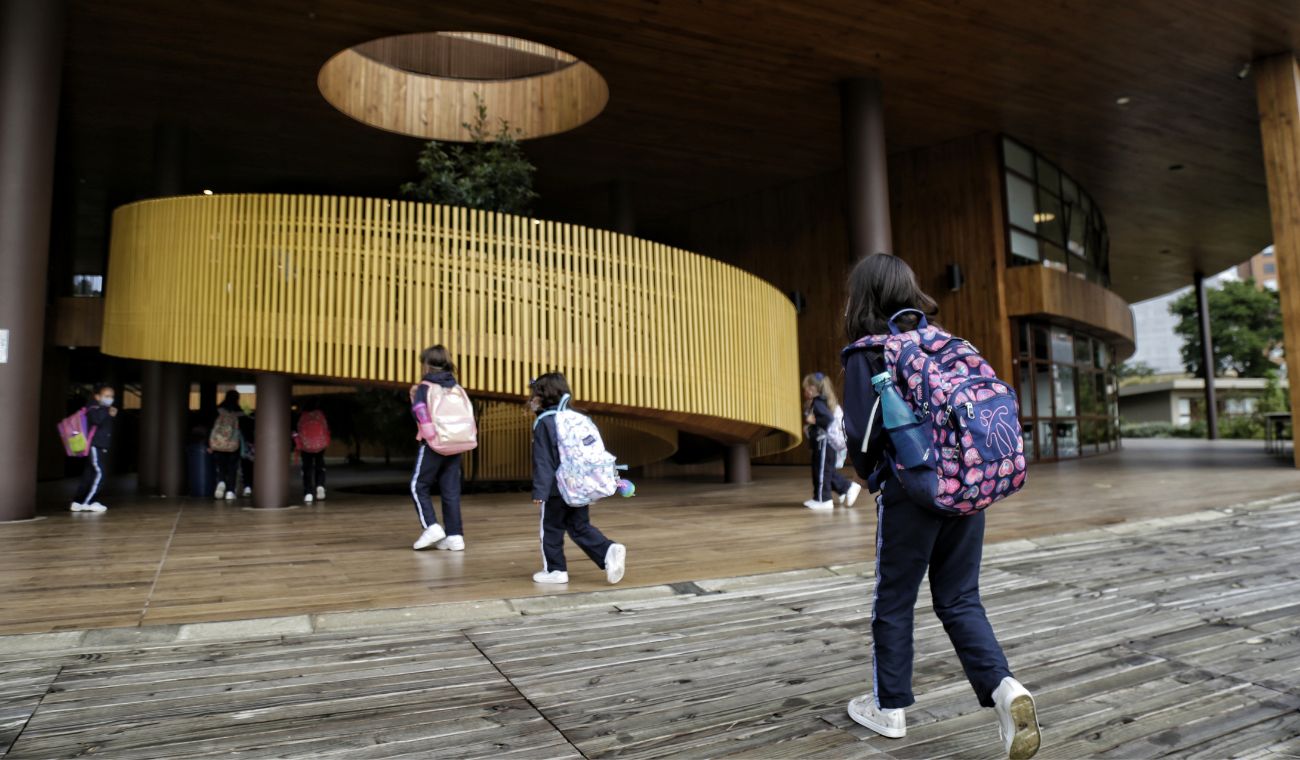 Mejores colegios de Bogotá: ¿cuánto hay que camellar para pagar la pensión? Mejores colegios de Bogotá: ¿cuánto hay que camellar para pagar la pensión?