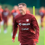Lewandowski sufre rotura en el bíceps y se suma a las bajas del Barcelona