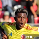 Néiser Villarreal anota triplete en la victoria de Colombia ante España