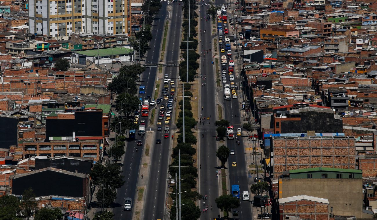 Pico y placa regional, 13 de octubre de 2025: restricciones para el festivo