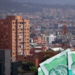 Poner luces navideñas en conjuntos podría costarle 6.000