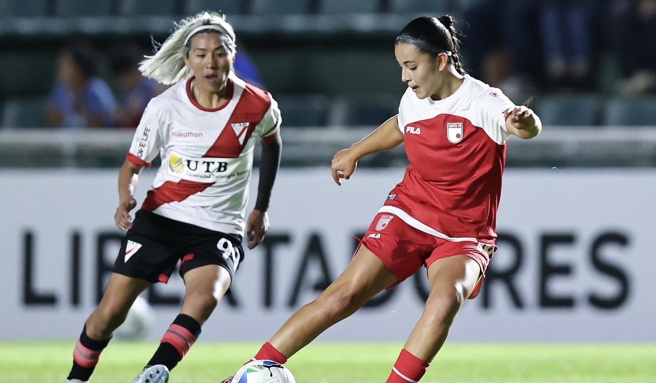 Santa Fe goléo 7-0 en su debut en Copa Libertadores femenina